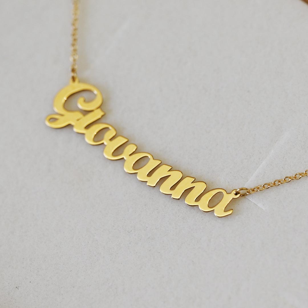 Collana Gioiello Con Nome Oro 18K