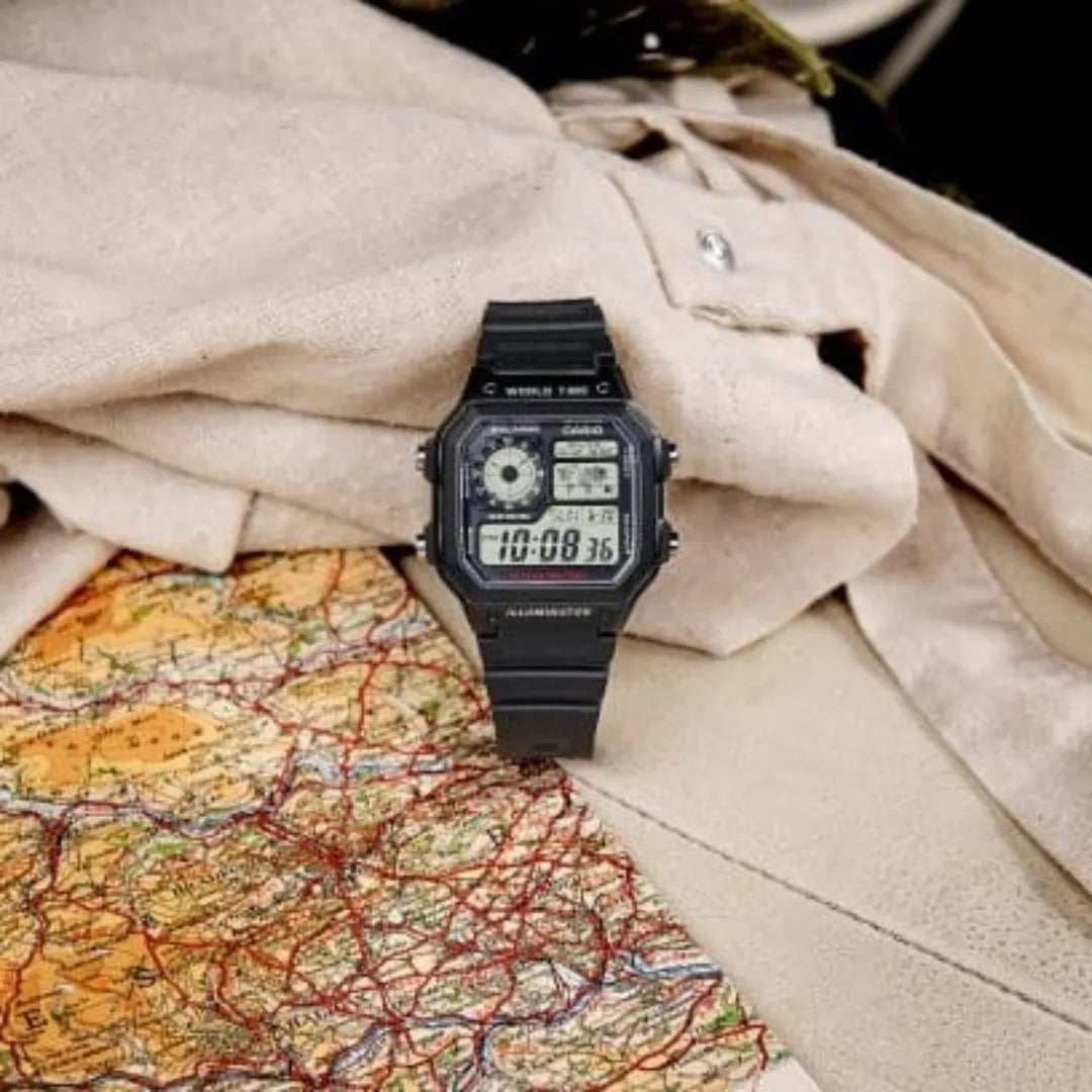 Orologio Casio Digitale Cinturino Caucciù Nero AE-1200WH-1AVEF