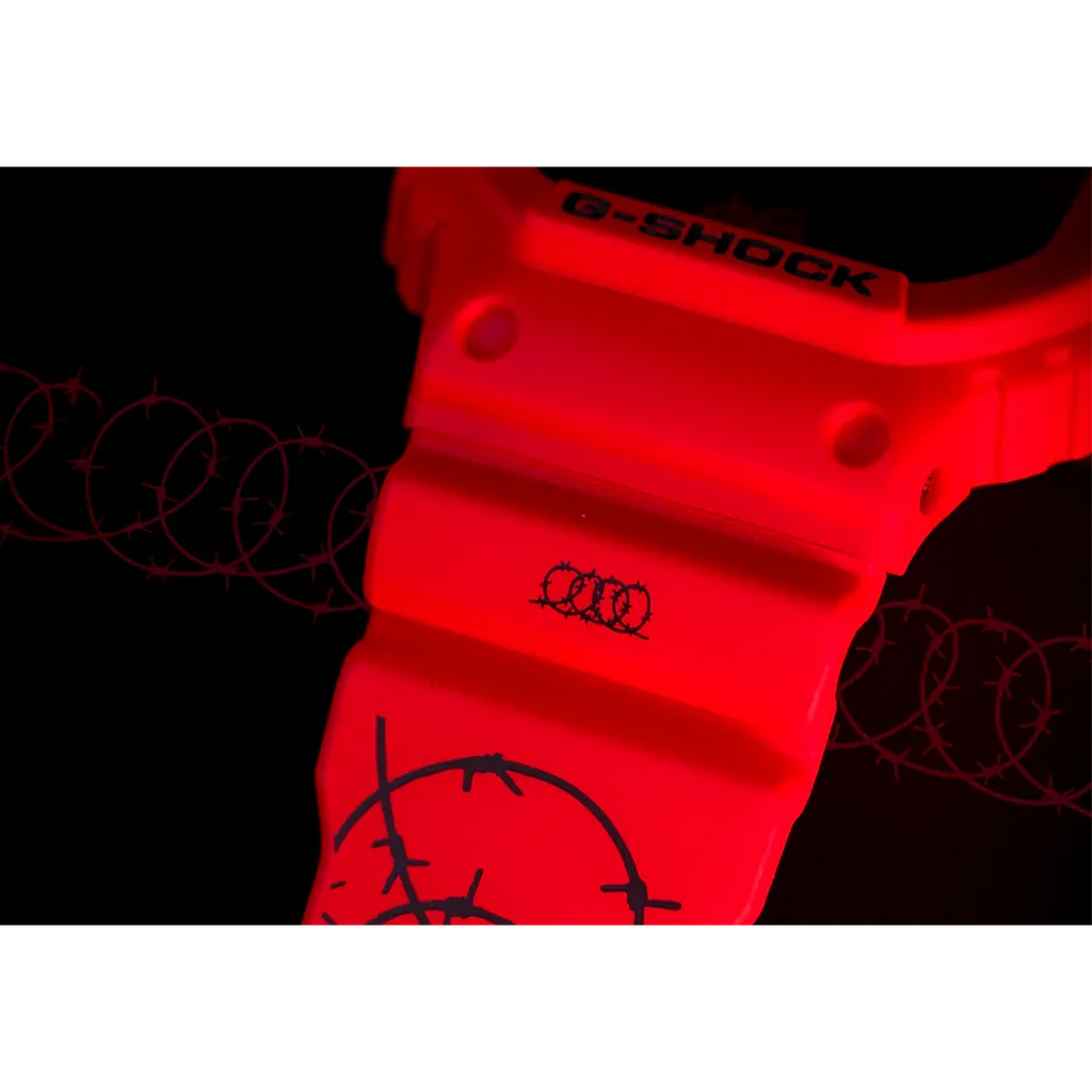 Orologio Casio G-Shock x Sfera Ebbasta Digitale Rosso DW-5600SFE25-4ER